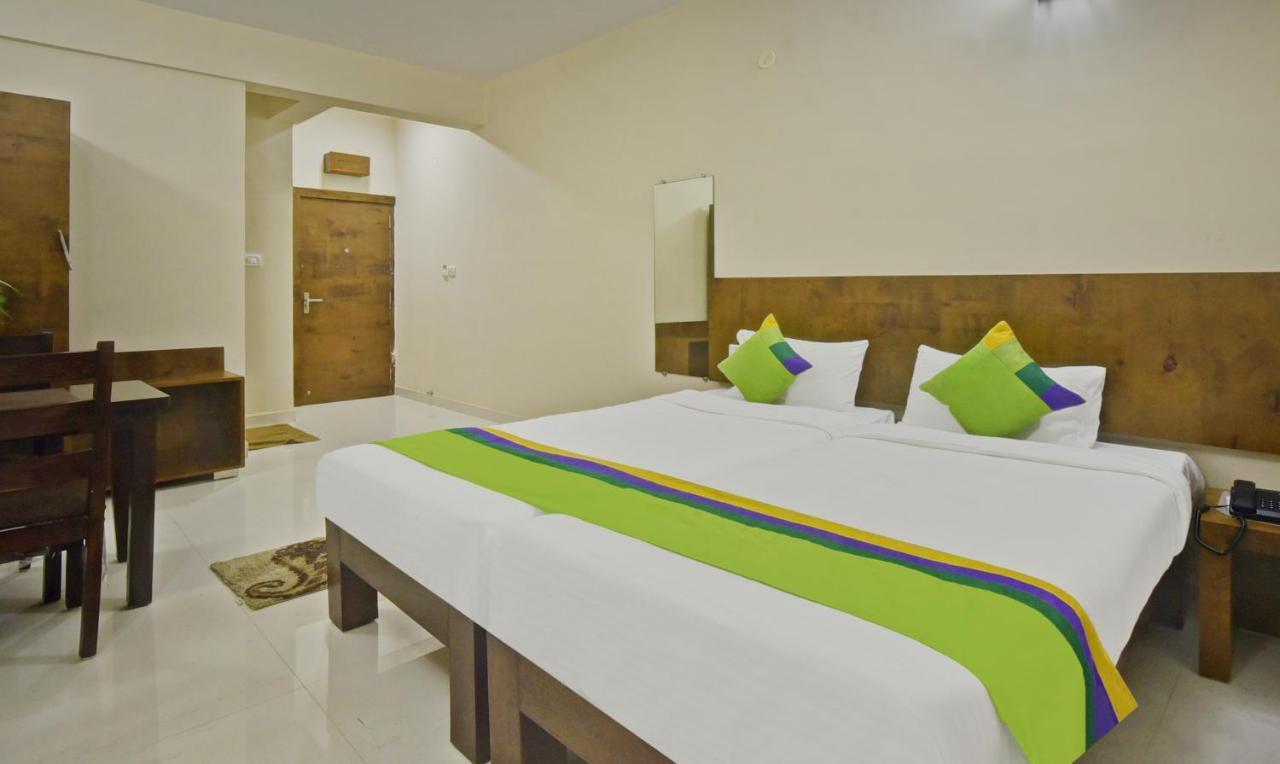 העיר בנגלור Treebo Trend Cocoon Suites מראה חיצוני תמונה